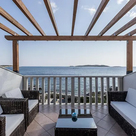 By The Sea Milna, Vis - 8946 شقة روكافاك