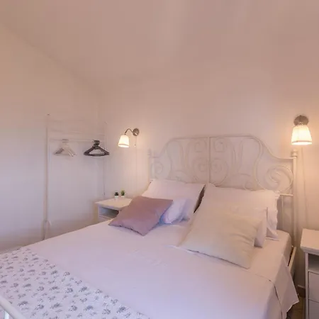 By The Sea Milna, Vis - 8946 شقة روكافاك