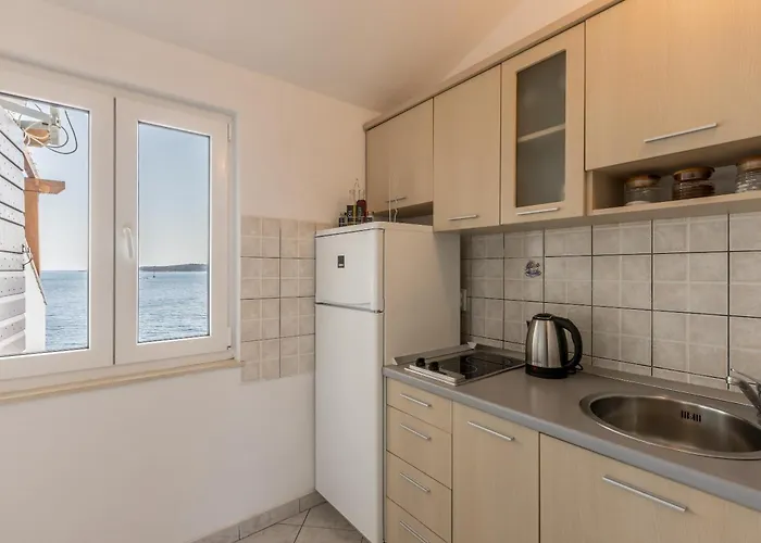 By The Sea Milna, Vis - 8946 روكافاك