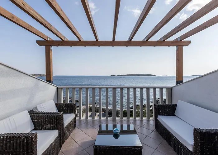 By The Sea Milna, Vis - 8946 شقة روكافاك